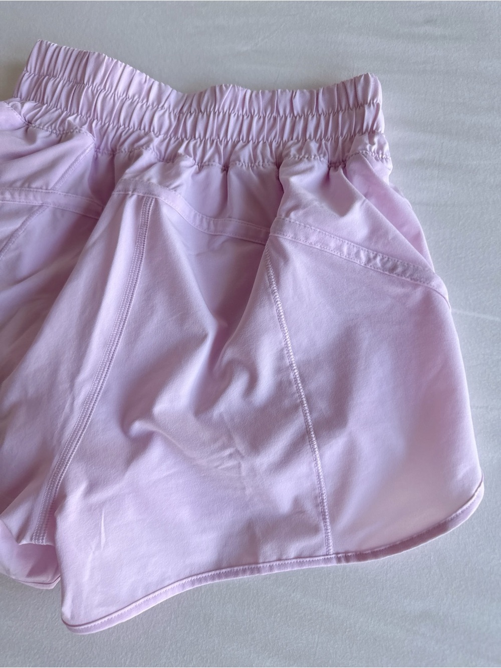 lululemon Track That High-Rise Lined Short 3" Pink Organza Size 4 NWOT - Picture 10 of 15